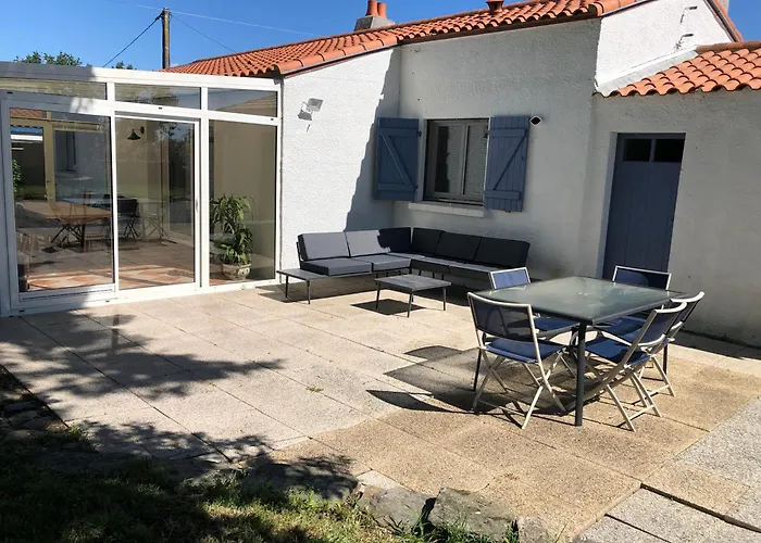Maison De Campagne Proche De La Cote
